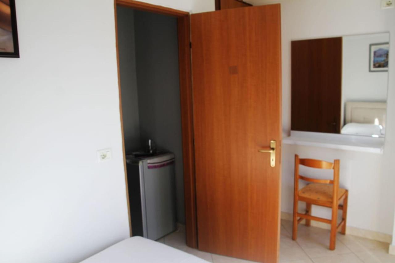 Eduart Apartments Саранда Экстерьер фото